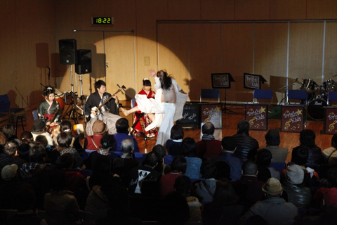 20120311show L.jpg